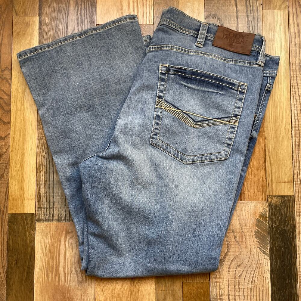 Cody James Mens 42x30 Bootcut Jeans Stretch Western Denim Light Wash
